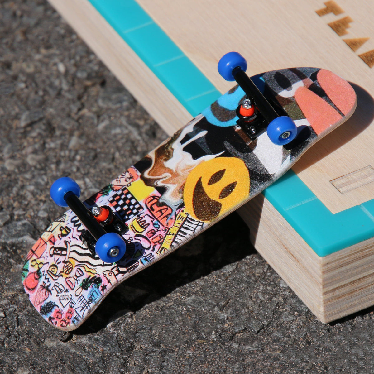 34mm Carlsbad Cruiser Prolific Gen2 Fingerboard Complete - "Cizek Collage" Graphic - Gen2 Prodigy Trucks + Pro Duro Bubble Bushings