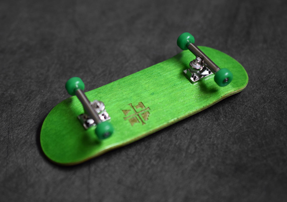 32mm Prolific Gen2 Fingerboard Complete - "Four Wheel Clover" Colorway - Gen2 Prodigy Trucks + Pro Duro Bubble Bushings